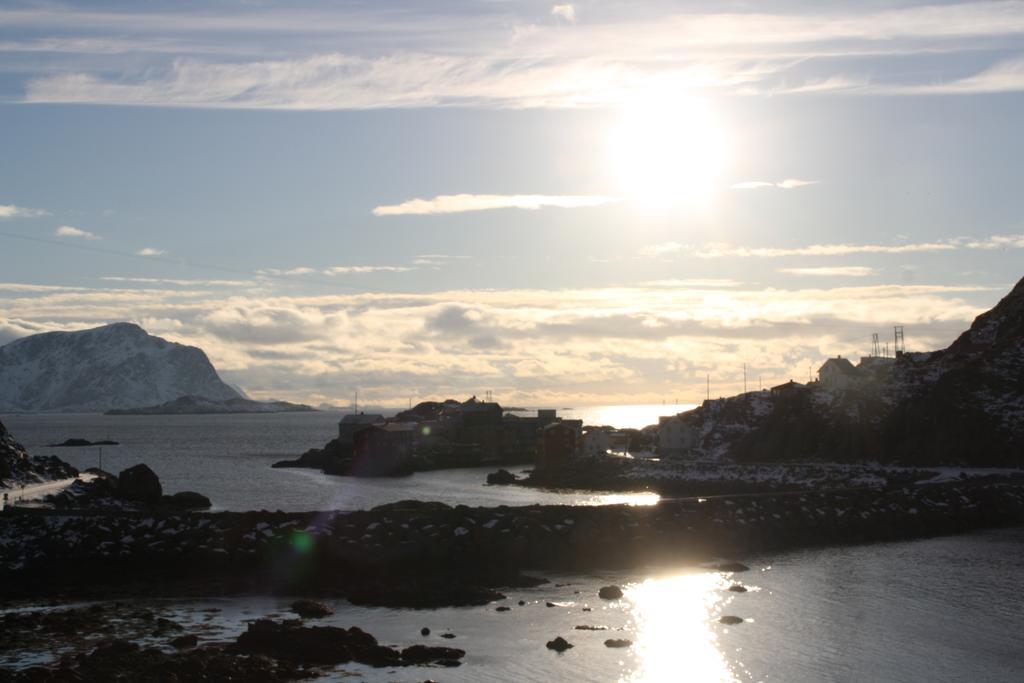 Holmvik Brygge Nyksund Hotel Екстериор снимка